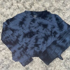 PINK - Victoria’s Secret Crop Long Sleeve